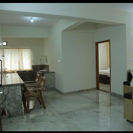 S V Home Stay Tirupati Exterior photo