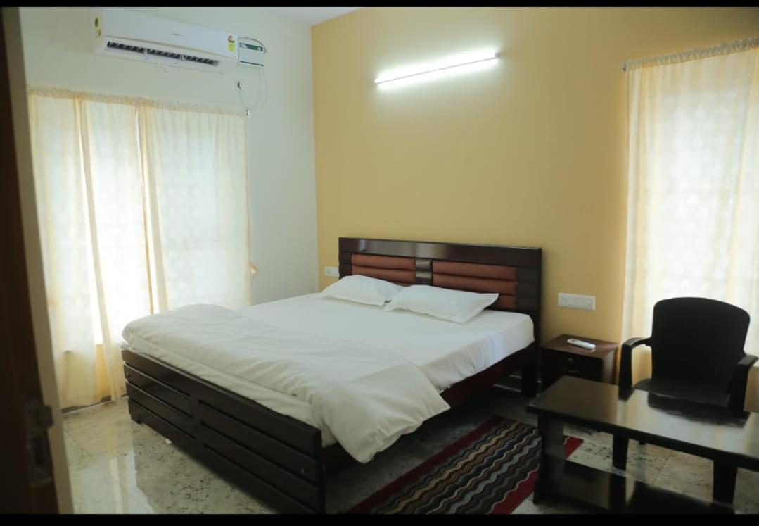 S V Home Stay Tirupati Exterior photo